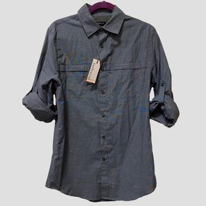VAN Heusen Traveler Shirt, Men’s Small (S/P 14”-14 1/2”)